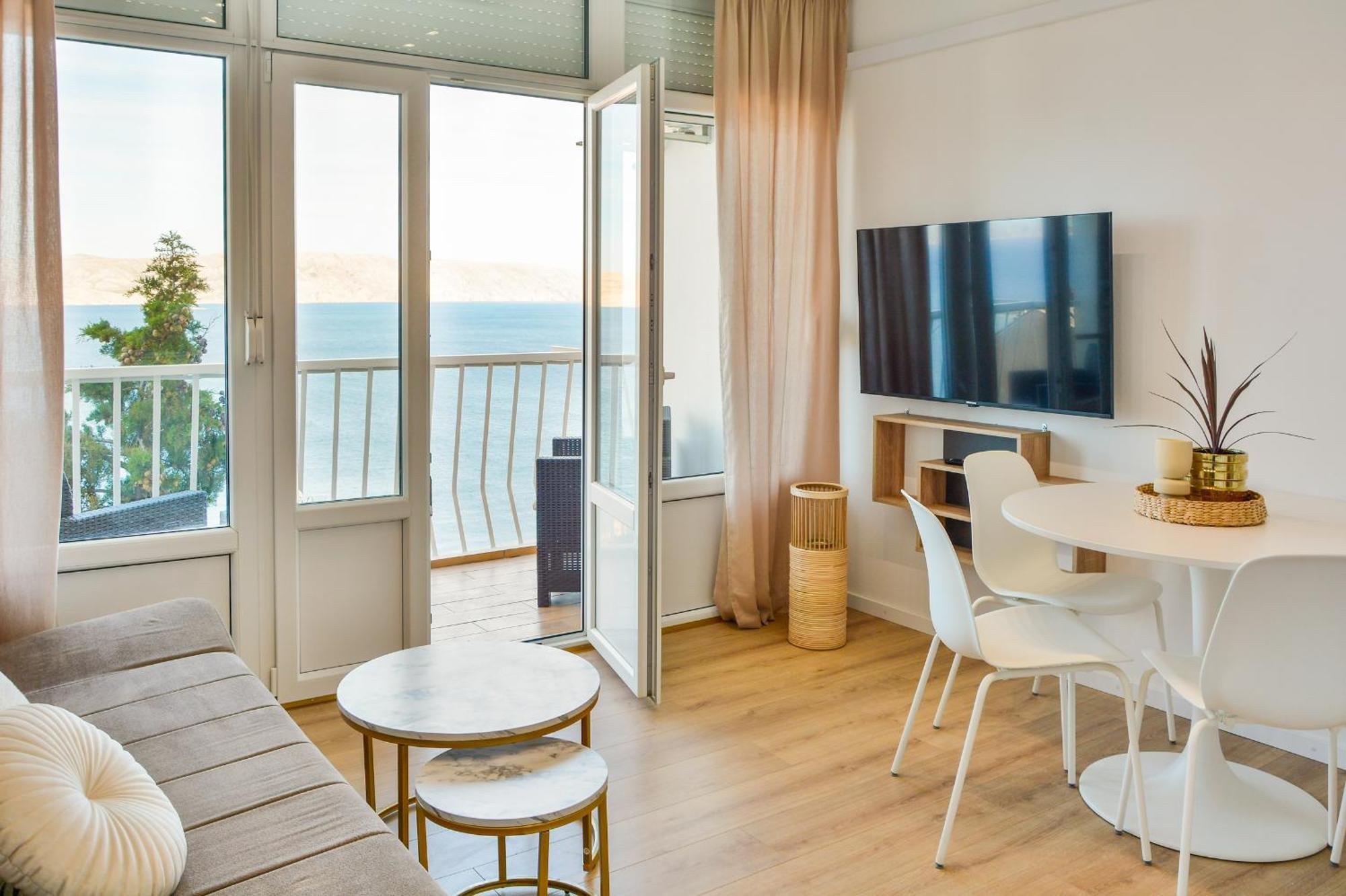 Apartman Elena Senj  Luaran gambar
